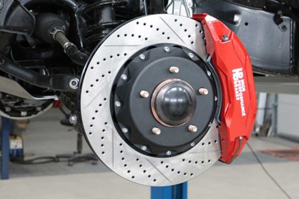 http://ion-motors.ru/wp-content/uploads/2019/08/remont-tormoznoj-sistemy-600x400.jpg